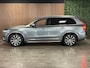 Volvo XC90 T8 AWD Recharge Inscription | Vol! | Bowers & Wilkins | Luchtvering | Stoelventilatie | Trekhaak | 360° Camera | Polestar Engineered | Head-Up Display | Stoelmassage  | Adaptieve Cruise Control | Standkachel met Volvo On Call App | Stoelverwarming voor+achter | Stuurwielverwarming | Schuifdak | Full LED Meesturende koplampen | Pilot Assist | BLIS Dode Hoek Detectie | Elektrische voorstoelen geheugen | Nappa Lederen bekleding | Zitting verlenging voorstoelen | Lederen Dashboard | 4-Spaaks sportstuurwiel | Gelamineerde/geluidwerende zijramen | Keyless Drive | Parkeersensoren voor+achter | Privacy Glass | Black Ash Wood inleg | Elektrisch bedienbare achterklep | Geïntegreerde zongordijnen achterportieren | Verlichte instaplijsten | 7-Persoons | 4-Zone Climate Control | DAB Radio | Apple Carplay/Android Auto | Osmium Grey Metallic met Maroon Brown Nappa Leder |