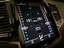 Volvo XC90 T8 AWD Recharge Inscription | Vol! | Bowers & Wilkins | Luchtvering | Stoelventilatie | Trekhaak | 360° Camera | Polestar Engineered | Head-Up Display | Stoelmassage  | Adaptieve Cruise Control | Standkachel met Volvo On Call App | Stoelverwarming voor+achter | Stuurwielverwarming | Schuifdak | Full LED Meesturende koplampen | Pilot Assist | BLIS Dode Hoek Detectie | Elektrische voorstoelen geheugen | Nappa Lederen bekleding | Zitting verlenging voorstoelen | Lederen Dashboard | 4-Spaaks sportstuurwiel | Gelamineerde/geluidwerende zijramen | Keyless Drive | Parkeersensoren voor+achter | Privacy Glass | Black Ash Wood inleg | Elektrisch bedienbare achterklep | Geïntegreerde zongordijnen achterportieren | Verlichte instaplijsten | 7-Persoons | 4-Zone Climate Control | DAB Radio | Apple Carplay/Android Auto | Osmium Grey Metallic met Maroon Brown Nappa Leder |