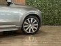 Volvo XC90 T8 AWD Recharge Inscription | Vol! | Bowers & Wilkins | Luchtvering | Stoelventilatie | Trekhaak | 360° Camera | Polestar Engineered | Head-Up Display | Stoelmassage  | Adaptieve Cruise Control | Standkachel met Volvo On Call App | Stoelverwarming voor+achter | Stuurwielverwarming | Schuifdak | Full LED Meesturende koplampen | Pilot Assist | BLIS Dode Hoek Detectie | Elektrische voorstoelen geheugen | Nappa Lederen bekleding | Zitting verlenging voorstoelen | Lederen Dashboard | 4-Spaaks sportstuurwiel | Gelamineerde/geluidwerende zijramen | Keyless Drive | Parkeersensoren voor+achter | Privacy Glass | Black Ash Wood inleg | Elektrisch bedienbare achterklep | Geïntegreerde zongordijnen achterportieren | Verlichte instaplijsten | 7-Persoons | 4-Zone Climate Control | DAB Radio | Apple Carplay/Android Auto | Osmium Grey Metallic met Maroon Brown Nappa Leder |