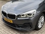 BMW 2-Serie Gran Tourer 218i 7p. High Executive / Automaat / Navigatie / Trekhaak / Cruise Control / Camera / Bluetooth / Harman/Kardon / Leder / Stoelverwarming