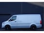 Mercedes-Benz Sprinter 319 3.0 CDI V6 L2H1 AUT. LED, MBUX 10'', 3.5T TREKHAAK, STOELVERWARMING, CAMERA, NAVI, CRUISE, CLIMA, PARKEERSENSOREN, CARPLAY