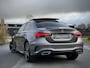 Mercedes-Benz A-klasse 250 e AMG Panoramadak|Multibeam|Camera|Sfeerverlichting|Keyless