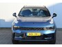 Lynk & Co 01 1.5-180pk AUTOMAAT ! Luxe hybride rijden voor een reëel bedrag ! Trekgewicht 1.800kg ! Autm. airco, navigatie, telefoonvoorb., metallic lak, LM wielen, elektr. panodak, camera 360gr., adaptieve cruise cntrl., LED verlichting, Apple carplay/Android auto etc etc