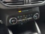 Ford Focus Wagon 1.5 EcoBoost ST Line | Winterpack | Camera | Adap. cruise control | Trekhaak | | Achteruitrijcamera | Cruise control adaptief | Elektrisch bedienbare achterklep met sensorsturing