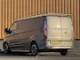 Ford Transit Custom 320 2.0 TDCI L2H1 Sport | 185 PK! | Automaat | Apple Carplay | Navigatie | Bluetooth | Adaptieve Cruise Control | Parkeesensoren | BLIS |