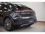 Porsche Macan 4 E 100 kWh|1 Eig.|Org NL NAP|BTW|Luchtvering|Sportchrono|BOSE|360|ClubLeder|Dealer Onderhouden