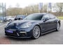 Porsche Panamera 2.9 4 E-Hybrid|Org. NL|1 Eig.|SportDesign|Panoramadak|BOSE|Massage|Soft Close|Head UP|Nachtblauw Metallic|Dealer Onderhouden