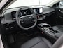 Kia EV6 Light Edition 63 kWh | Facelift | Parkeercamera | Keyless Entry | Stoelverwarming | Apple Carplay | Android Auto |