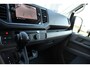 Volkswagen Crafter 35 2.0 TDI L3H3 Highline Cruise, Camera, Carplay, 177pk, LED, Multimedia, Voorruitverwarming, Geveerde stoel, Automaat, Uniek!