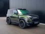 Land Rover Defender 3.0 D200 90 MHEV S l URBAN l Torque vectoring l Carbon l Jumpseat l Trekhaak l Grijs Kenteken