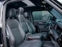 Land Rover Defender 3.0 D200 90 MHEV S l URBAN l Torque vectoring l Carbon l Jumpseat l Trekhaak l Grijs Kenteken
