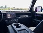 Land Rover Defender 3.0 D200 90 MHEV S l URBAN l Torque vectoring l Carbon l Jumpseat l Trekhaak l Grijs Kenteken