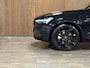 Volvo XC60 T8 AWD Recharge Ultra Black Edition | Bowers & Wilkins | Luchtvering | Trekhaak | 360° Camera | 455pk | Head-Up Display | Adaptieve Cruise Control | Stoelverwarming voor+achter | Stuurwielverwarming | Schuifdak | Full LED Meesturende koplampen | Pilot Assist | BLIS Dode Hoek Detectie | Elektrische voorstoelen geheugen | Contour stoelen met wit stiksel en bies | Zitting verlenging voorstoelen | Lederen dashboard | 21 Inch | Google Infotainment | Keyless Drive | Elektrisch bedienbare achterklep | DAB Radio | Apple Carplay/Android Auto | Alarm Klasse III | Draadloos telefoon opladen | Volvo On Call met mobiele App functie | Onyx Black Metallic |