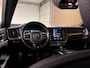 Volvo XC60 B5 R-Design | 360° Camera | Harman Kardon | Stoelverwarming voor+achter | Stuurwielverwarming | Full LED Meesturende koplampen | Standkachel met Volvo On Call App | 22 Inch met spatbordverbreding | BLIS Dode Hoek Detectie | Exterior Styling kit voor en achter | Runningboards zijkant | Elektrische voorstoelen geheugen | Contour Stoelen | Zitting verlenging voorstoelen | Cruise Control | Keyless Drive | Parkeersensoren voor+achter | Privacy Glass | Elektrisch bedienbare achterklep | Automatisch dimmende binnen en buitenspiegels | Breedstralers in voorbumper | DAB Radio | Apple Carplay/Android Auto | Onyx Black Metallic |