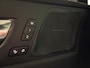 Volvo XC60 B5 R-Design | 360° Camera | Harman Kardon | Stoelverwarming voor+achter | Stuurwielverwarming | Full LED Meesturende koplampen | Standkachel met Volvo On Call App | 22 Inch met spatbordverbreding | BLIS Dode Hoek Detectie | Exterior Styling kit voor en achter | Runningboards zijkant | Elektrische voorstoelen geheugen | Contour Stoelen | Zitting verlenging voorstoelen | Cruise Control | Keyless Drive | Parkeersensoren voor+achter | Privacy Glass | Elektrisch bedienbare achterklep | Automatisch dimmende binnen en buitenspiegels | Breedstralers in voorbumper | DAB Radio | Apple Carplay/Android Auto | Onyx Black Metallic |