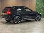 Volvo XC60 B5 R-Design | 360° Camera | Harman Kardon | Stoelverwarming voor+achter | Stuurwielverwarming | Full LED Meesturende koplampen | Standkachel met Volvo On Call App | 22 Inch met spatbordverbreding | BLIS Dode Hoek Detectie | Exterior Styling kit voor en achter | Runningboards zijkant | Elektrische voorstoelen geheugen | Contour Stoelen | Zitting verlenging voorstoelen | Cruise Control | Keyless Drive | Parkeersensoren voor+achter | Privacy Glass | Elektrisch bedienbare achterklep | Automatisch dimmende binnen en buitenspiegels | Breedstralers in voorbumper | DAB Radio | Apple Carplay/Android Auto | Onyx Black Metallic |