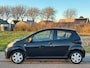 Toyota Aygo 1.0-12V Access 5-Drs Stuurbekrachtiging Airco Audio-CD/MP3 Colorpakket ABS EBD Getint glas Dealeronderhoud Nieuwe Apk!