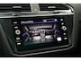 Volkswagen Tiguan Allpase 1.5 TSI R-Line Business+ Aut. 7-Pers. [ Pano Virtual Stoelverwarming ]