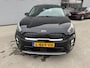 Kia Niro Hybrid 1.6 GDi DynamicLine Sunroof | 18 inch | Trekhaak | NW door ons geleverd & Onderhouden