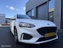 Ford Focus Wagon 1.0 EcoBoost ST Line Business | Trekhaak | Winterpakket | Camera | Clima | Privacy Glass | Carplay | Keyless