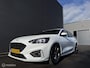 Ford Focus Wagon 1.0 EcoBoost ST Line Business | Trekhaak | Winterpakket | Camera | Clima | Privacy Glass | Carplay | Keyless