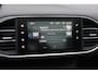 Peugeot 308 SW 1.2 e-THP Allure / Panoramadak / Navigatie / Parkeerhulp achter / 18'' / Leder&Alcantara / Cruise Control / LED Koplampen