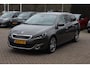 Peugeot 308 SW 1.2 e-THP Allure / Panoramadak / Navigatie / Parkeerhulp achter / 18'' / Leder&Alcantara / Cruise Control / LED Koplampen