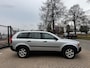 Volvo XC90 2.5 T Momentum|7PERS|AUT|LEDER|PSENSOR|TREKHAAK