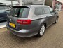Volkswagen Passat Variant 1.4 TSI ACT Highline Business R | Airco | Elektrische ramen | Grote laadruimte | Dakrails | Navigatie | CarPlay | APK tot -21-11-2026 |