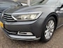 Volkswagen Passat Variant 1.4 TSI ACT Highline Business R | Airco | Elektrische ramen | Grote laadruimte | Dakrails | Navigatie | CarPlay | APK tot -21-11-2026 |