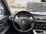 BMW 3-Serie 318i 2005 - RIJDT & SCHAKELT GOED - AIRCO - CRUISE CONTROL - GOED ONDERHOUDEN!