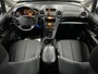 Kia Carens 2.0 CVVT X-ecutive ECC / NAVIGATIE / TREKHAAK