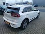 Kia Niro Hybrid 1.6 GDi First Edition Parelmoer wit