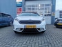 Kia Niro Hybrid 1.6 GDi First Edition Parelmoer wit