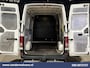 Volkswagen Crafter 2.0 TDI L3H3 L2H2 Euro6 Airco | Navigatie | Camera | 2500kg Trekhaak | Apple Carplay | Cruisecontrol Chauffeursstoel, Android Auto, Parkeersensoren, Bijrijdersbank