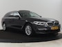 BMW 5-Serie 520i High Executive | Panoramadak | Leder | Trekhaak | Stoelverwarming | Camera | Live Cockpit | Park Assist | Carplay | Full LED | Navigatie | Climate control | Cruise control