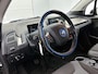 BMW i3 Basis 120Ah 42 kWh 170pk Automaat | Navigatie | Climate Control | Cruise Control | Stoelverwarming | 19"LMV | Parkeersensoren |