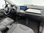 BMW i3 Basis 120Ah 42 kWh 170pk Automaat | Navigatie | Climate Control | Cruise Control | Stoelverwarming | 19"LMV | Parkeersensoren |