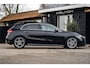 Mercedes-Benz A-klasse 200 AMG Line Panoramadak I Adaptive Cruise I 360 I HeadUp I Memory I Sfeerverlichting I NL Auto I NAP I BTW