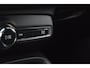 Volvo XC40 T4 Recharge Inscription| Stoel + Stuur Verwarmd | Trekhaak | Camera | Apple CarPlay | BLIS |