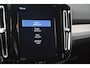 Volvo XC40 T4 Recharge Inscription| Stoel + Stuur Verwarmd | Trekhaak | Camera | Apple CarPlay | BLIS |
