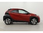 Toyota Aygo X 1.0 VVT-i S-CVT Envy | Apple Carplay / Android Auto | LED | Adaptive Cruise | Clima | Parkeersensoren voor/achter | Camera | 18 inch