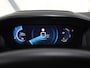 Peugeot e-208 EV Allure Pack 50 kWh 136PK | 1ste eigenaar | 3 FASE | ACCURAPPORT 95,1% | LED lampen | LMV | Navigatie | Camera | Stoelverwarming | Climate Control | Cruise Control | AppleCarplay/Android Auto | Isofix | Privacy Glass |