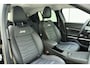 Jeep Avenger Summit 54 kWh | Lederen bekleding | Navigatie | Keyless | Draadloze telefoonlader | Extra getint glas | Stoelverwarming