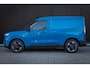 Ford Transit Courier E-Transit Limited 44 kWh DIRECT LEVERBAAR | Trekhaak | Adapt. Cruise | Dodehoek Detectie | Camera | Winter-pack | Standkachel | Driver Assistance Pack | Climate Control |