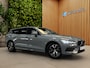Volvo V60 2.0 B3 Essential Edition | Stuur/stoelverwarming | Camera | CarPlay | Leder