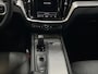 Volvo V60 2.0 B3 Essential Edition | Stuur/stoelverwarming | Camera | CarPlay | Leder