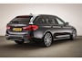 BMW 5-Serie Touring 530i M-Sport High Executive | PANORAMADAK | HOUTAFWERKING | STUURVERWARMING | 360 CAMERA | 20"