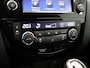 Nissan Qashqai 115pk N-Connecta | Trekhaak | Stoelverwarming | Navigatie | 360 Rondom camera | Climate control |