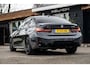 BMW 3-Serie 330e xDrive M-Sport I Panoramadak I Sophisto Grey I Harman Kardon I Adaptive Cruise I Stuurverwarming I HeadUp I Led